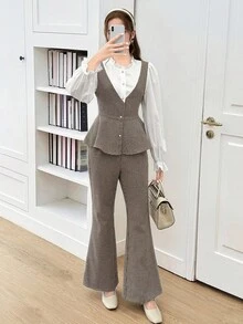 Khaki Plaid Ruffle Trim Shirt & Flare Pants Casual Outfit For Teen Girls Girls Career Pant Suits Linen Two Piece Set Teagan Shirts And Pants Outfit 15 Years Old Girls Pants Suit Teen Pant Suit - Khaki - View 5