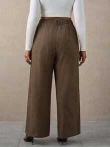 SHEIN Tall CURVE Plus Size Casual Vintage Pleated Plaid Suit Pants, Autumn And Winter Graduation,Back To School,Teacher Outfits For Women Dress Pants Women Plus Size Tall Women Pants Plus Size Dress Pants Plaid Pants Women Plus Size Wide Leg Pants Women Plus Size - Brown - View 2