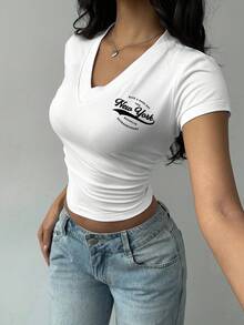 SHEIN EZwear 休闲复古学院风复古纽约英文字母标志图案V领褶皱腰T恤，百搭初秋 - 彩色 - 查看 5