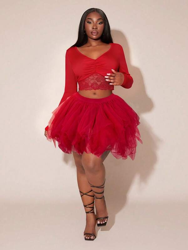SHEIN SXY Falda de tul con volantes multicapa para mujer de talla grande, falda de malla roja, adecuada para citas nocturnas, cumpleaños, atuendo de despedida de soltera, linda, casual, de compras, ropa de calle, salir, fácil de combinar y se ve delgada, acentúa tu Body, favorece la figura