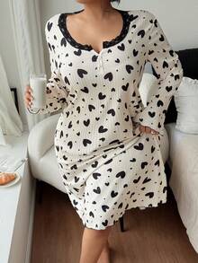 SHEIN 加大码心形印花V领荷叶边中长袖女士睡裙，冬季 - 米色 - 查看 1