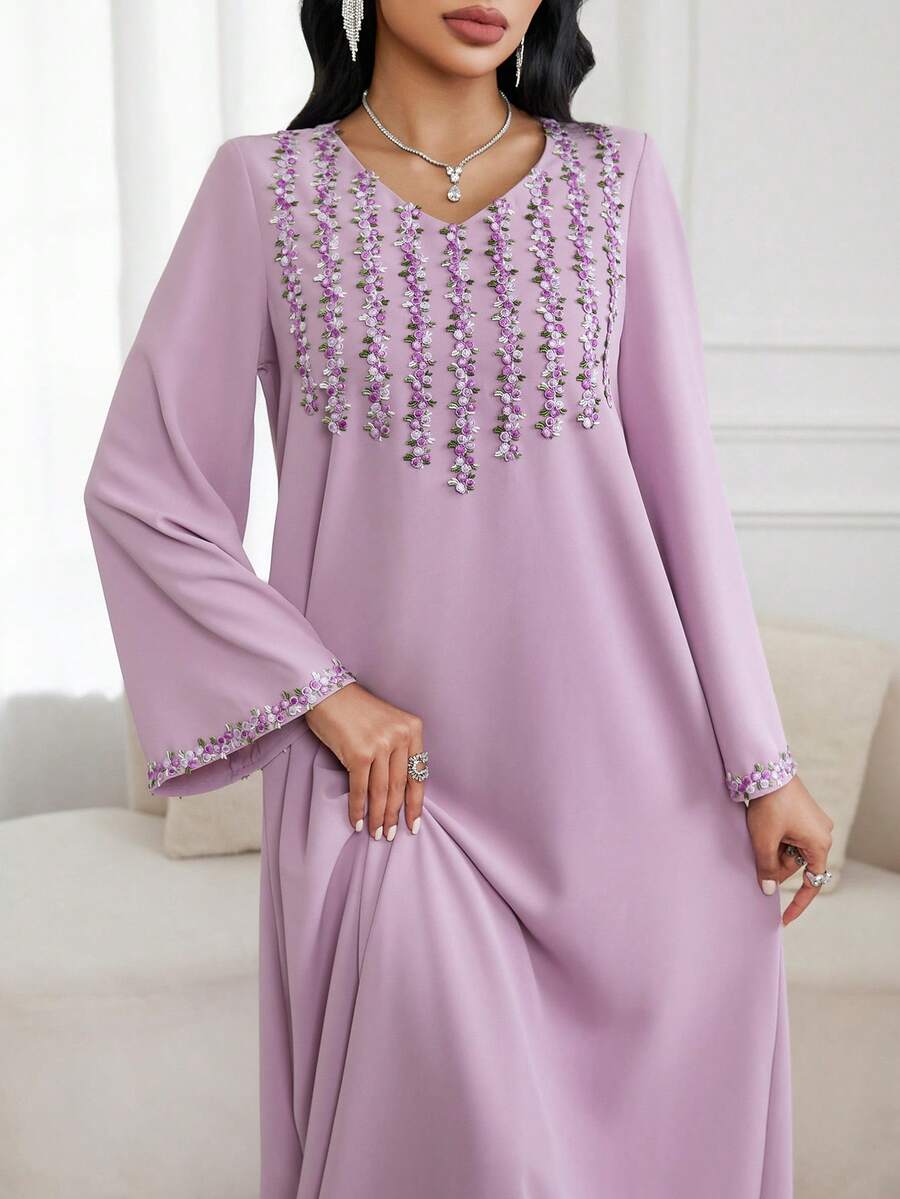 Al Najma 女士优雅阿拉伯风格 V 领喇叭袖缀饰连衣裙 - 紫丁香色 - 查看 1