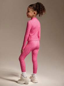 SHEIN 2 sztuki/zestaw: kurtka i legginsy dla dziewcząt w kolorze fuksji z nadrukiem w panterkę, bardzo elastyczny i wygodny materiał, dopasowany krój, odpowiedni do biegania, fitnessu, tenisa i badmintona