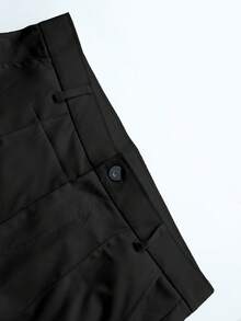 Manfinity CasualCool Men's Casual Solid Color Short Sleeve Shirt And Pants Set - Black - View 3