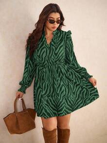 Elaquor Plus Size Colorblock Print Long Sleeve Dress/Fall/Winter Plus Size Shirt Dress - Dark Green - View 3