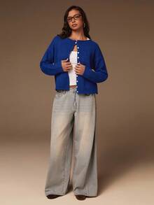 Athîral 女士宝石蓝针织开衫，柔软纱线，宽松直筒版型，经典圆领落肩长袖，简约时尚，适合春秋季叠穿，亮蓝色针织纽扣开衫，冬季，新年，秋冬季，蓝色开衫 - 寶藍色 - 查看 3