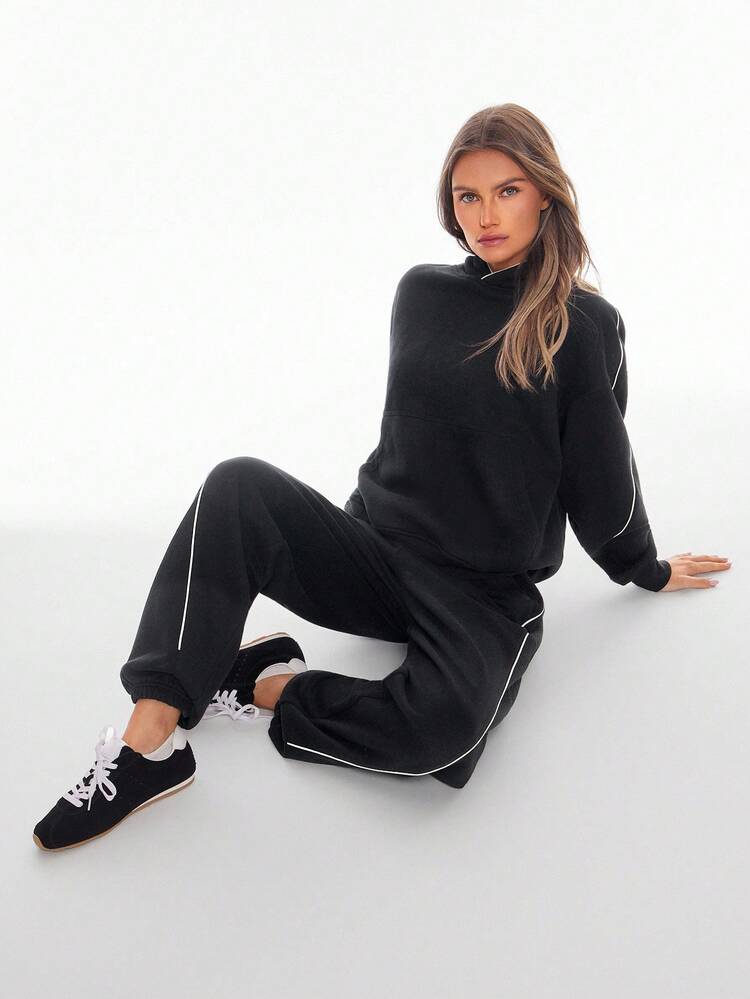 Everyday Fleece Cozy Warm Loose Fit Contrast Panel Pocket Hoodie Daily Casual Autumn Winter