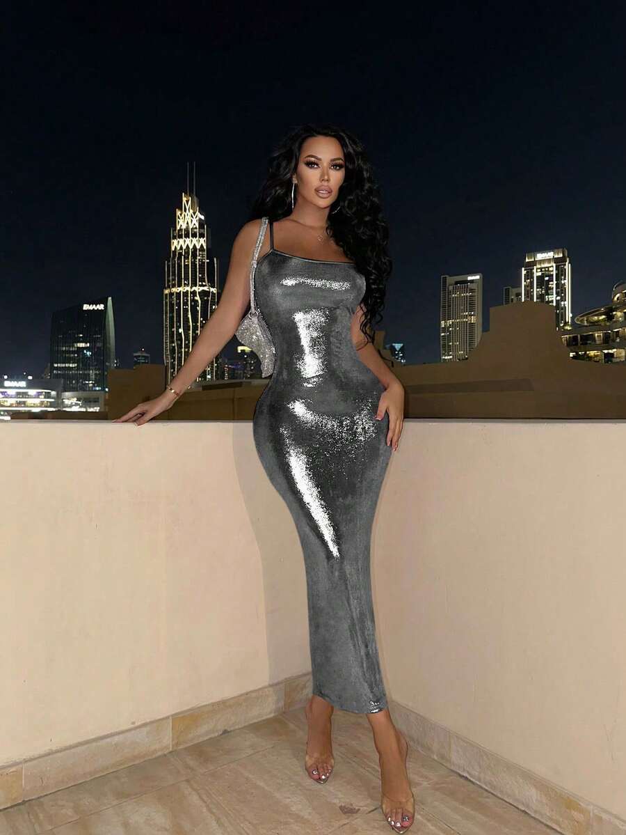 Allurite 修身吊带连衣裙 Maxi 女士套装 - 銀色 - 查看 1