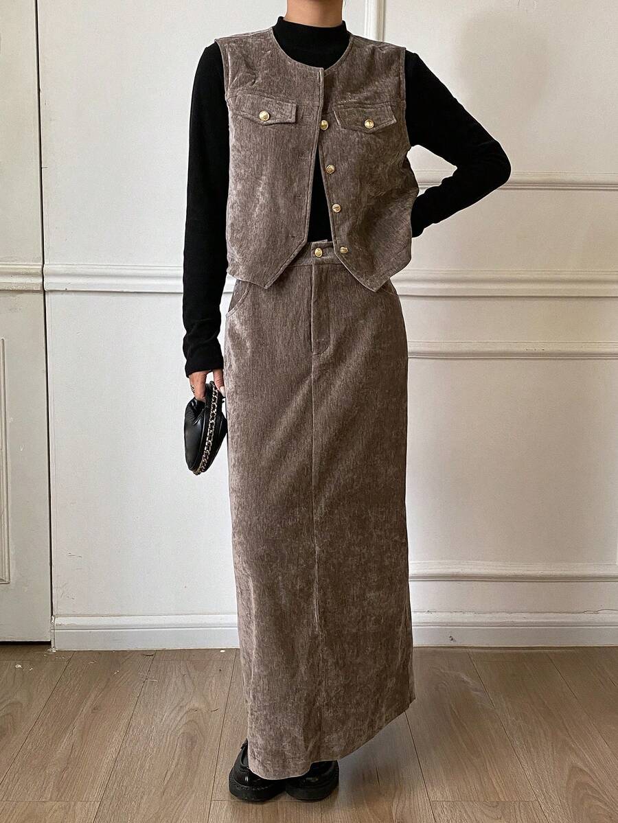 DAZY Ensemble 2 pièces femme vintage en velours côtelé, couleur unie, composé d'un gilet ajusté sans manches et d'une jupe droite. Tenue décontractée et élégante pour l'automne/hiver