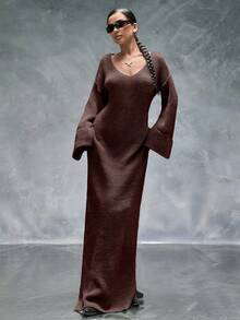 CasuGlow Casual Deep V Neck Solid Color Plain Pattern Drop Shoulder Double Cuff Oversize Fit Cozy Maxi Knitted Dress For Winter Daily Styles - Brown - View 3