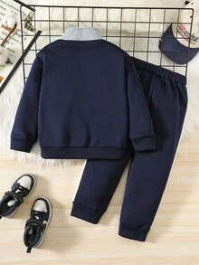 SHEIN 2pcs Kids Boy Casual Everyday Comfortable Contrast Color Block Stand Collar Zip-Up Loose Pullover Hoodie And Relaxed Solid Color Sweatpants Tracksuit Set, Suitable For School, Garden, Beach, Birthday, Spring, Summer, Fall, Winter