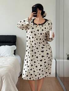 SHEIN 加大码心形印花V领荷叶边中长袖女士睡裙，冬季 - 米色 - 查看 5