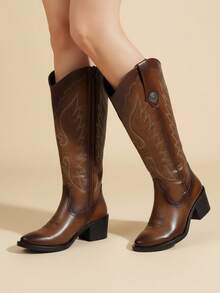 Bota para mujer bordado artesanal punta fina sin cordones tacón medio estilo vaquero para fiesta y diario bota alta western - Marrón - Ver 3