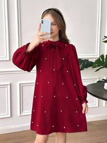 SHEIN 珍珠装饰的勃艮第长裙，大蝴蝶结连衣裙，女孩秋冬连衣裙，适合优雅的青少年装扮，返校，生日派对，晚会，表演，婚礼，洗礼，开幕式，学校，旅行，万圣节，舞会，音乐会，圣诞节，新年 - 酒紅色 - 查看 5