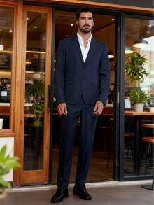 Manfinity Bizformal بدلة رجالية كاجوال طويلة الأكمام وبنطلون، مجموعة من قطعتين - أزرق غامق - مشاهدة 5