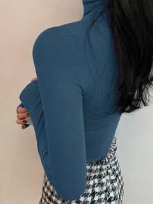 DAZY Áo thun nữ cổ lọ tay dài màu trơn dáng ôm thoải mái - Màu xanh lam - Xem 5