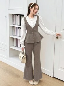 Khaki Plaid Ruffle Trim Shirt & Flare Pants Casual Outfit For Teen Girls Girls Career Pant Suits Linen Two Piece Set Teagan Shirts And Pants Outfit 15 Years Old Girls Pants Suit Teen Pant Suit - Khaki - View 4