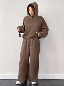 SHEIN EZwear Coffee Brown Plus Size Women Casual Thermal Lined Sweatshirt & Sweatpants 2 Pieces Set, Autumn/Winter Brown Two Pieces Set Women Comfortable Two Pieces Set - Coffee Brown - View 4