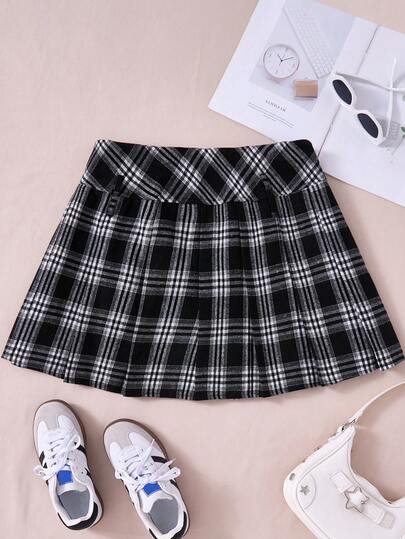 SHEIN EZwear Plus Size Women Plaid Mini Skirt, Casual School Style, Autumn/Winter