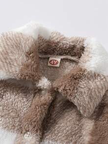 少女休闲格纹毛茸茸外套搭配针织上衣和裤子，适合日常出游 - 杏色 - 查看 4