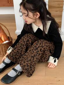 DAZY 年轻女孩豹纹宽松休闲街头风喇叭裤 - 咖啡棕 - 查看 5