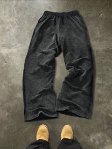 Bolty 男童休闲日常舒适纯色宽松针织卫衣裤套装，搭配黑色宽松牛仔裤和黑色运动裤，适合生日派对、晚宴、演出、婚礼、洗礼、开幕式等场合，也适合日常穿着，上学、旅行、运动等，是秋冬季舒适百搭的时尚单品。 - 黑色 - 查看 2