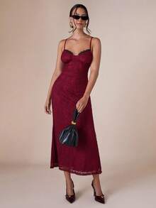 COSMINA Robe camisole en dentelle élégante pour femme, convient aux occasions formelles - Rouge foncé - Voir 4