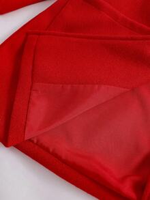 Mädchen Einfarbiger Wollmantel mit Kragen + kariertes Kragen A-Linien Kleid 2 Stücke Set. Der einfarbige Wollmantel mit Kragen hat eine Knopfverzierung und praktische Seitentaschen für einen schlichten und eleganten Look. Das ärmelloser Kleid ist mit einem karierten Kragen kombiniert und präsentiert einen retro-chic Stil. Ob für Ausflüge oder den Alltag, dieses Set kann einen einzigartigen und graziösen Charme zeigen und Sie leicht in den Mittelpunkt rücken. - Rot - Übersicht 9