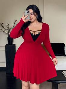 Flirla Vestido Vermelho Curvy Plus Size Feminino de Tricô de Natal com Contraste de Decote em V, Amarração, Renda Sexy, Cintura Marcada e Saia em A, Vestido Vermelho Plus Size, Vestido Curvy Plus Size - Vermelho - Visão 6