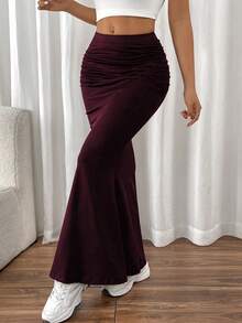 SHEIN PETITE 性感百搭修身褶裥侧鱼尾下摆弹力针织半身裙，适合秋冬季节穿着，女士长裙 - 中紫紅色 - 查看 6