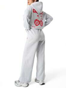 SHEIN Explorewe 青少年女孩休闲运动套装，两件套，樱桃字母印花连帽卫衣+宽松保暖连帽衫+长款运动裤