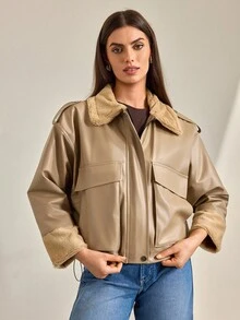 CLARA VERO Cappotto imbottito con colletto in borg, tasche con patta, rivestimento in pelle PU, fodera in pelliccia, giacca in PU di alta qualità, molto morbida e confortevole - Albicocca - Visualizzare 6