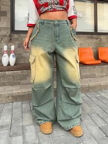 SHEIN CURVE+ Winter Plus Size Women's Baggy Multi-Pocket Jeans, Autumn/Fall - Light Wash - View 3