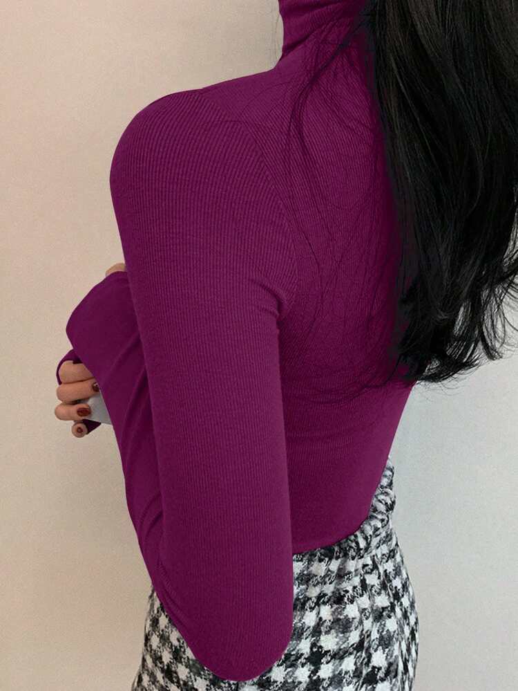 Women's Turtleneck Tight Fitting Thermal Lined T-Shirt Long Sleeve Top