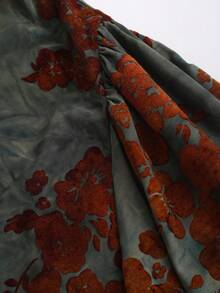 Sweetra 复古绿色植绒不对称露肩喇叭袖褶饰腰部秋季女式短款连衣裙 - 綠色 - 查看 5