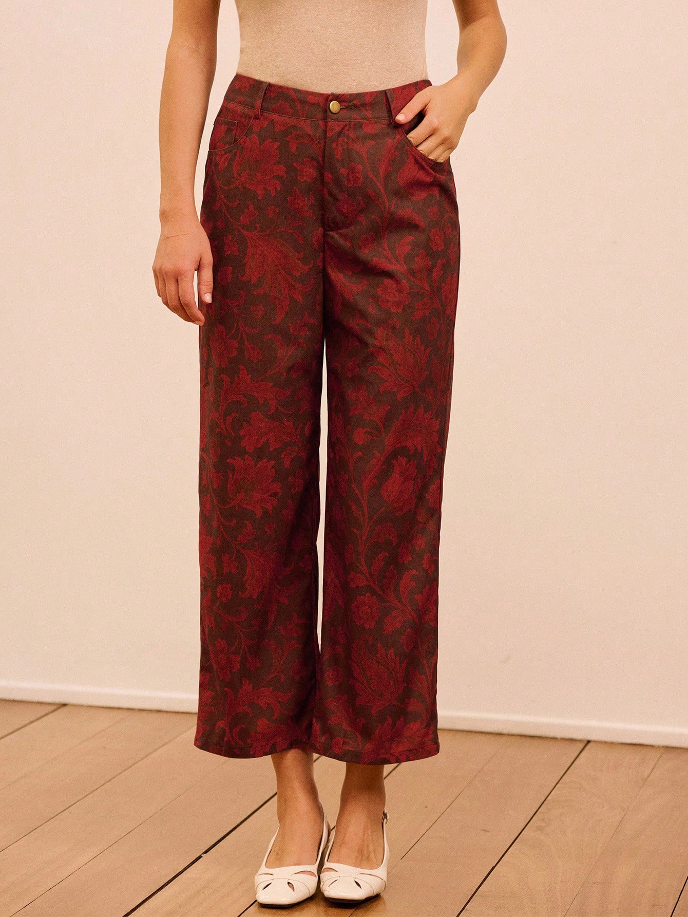 Pantaloni a vita alta in velluto a coste con motivo floreale vintage