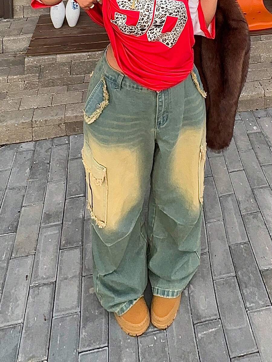 SHEIN CURVE+ Winter Plus Size Women's Baggy Multi-Pocket Jeans, Autumn/Fall - Light Wash - View 1