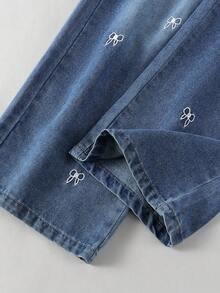 Tween Girls Y2K Style Vintage Medium Wash Blue Denim, White Butterfly Embroidered, Straight Loose Fit Jeans, Soft & Comfortable Fabric, Casual & Fashionable, Girls Denim Pants