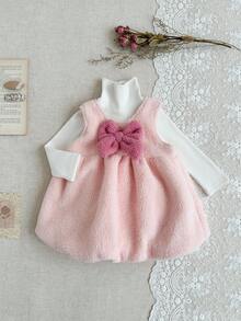 SHEIN 2 件套女婴返校装，9 个月 - 3 岁，可爱时尚，白色罗纹针织高领长袖上衣，粉色深 V 领荷叶边裙，紫色蝴蝶结装饰，柔软舒适，适合休闲穿着或送礼 - 淺粉色 - 查看 9