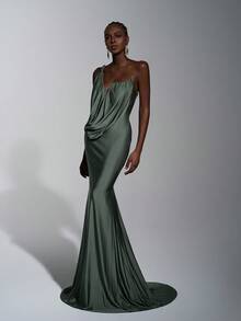 Elitara 优雅时尚的不对称领口褶皱鱼尾裙摆连衣裙，手工褶皱领口，飘逸鱼尾裙摆，适合正式场合、晚宴、商务活动、舞会、派对和节日等场合。 - 綠色 - 查看 8