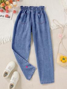 Sparklyn Jeansy dla dziewcząt w stylu Y2K, lekkie, z haftowanym serduszkiem i luźnym pasem, idealne do noszenia na co dzień, minimalistyczne i modne - Średni jeans - Zobacz 2