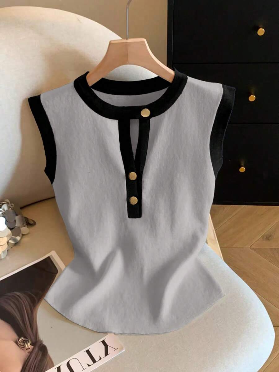 Qadelle Áo thun tay lửng cài nút phía trước thời trang mùa hè dành cho nữ - Xám - Xem 1