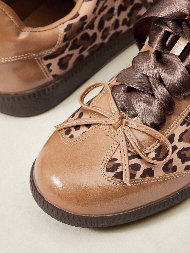 Women's Leopard Print Lace-Up Fashionable Casual Sneakers Easter Tainers