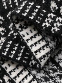 Vivie Lora Women's Houndstooth Pattern Metal Button Waist Knitted Dress Sweater Dress - Black - View 7