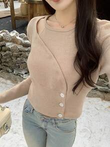 DAZY Áo thun nữ trễ vai cổ tròn tay dài màu trơn, phong cách Hàn Quốc - Màu be - Xem 4