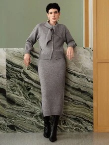 Uhlyne 女士简约教师装，时尚通勤风格，设计感十足，金色纽扣开衫搭配简约休闲A字裙，商务休闲两件套针织套装，秋冬 - 灰色 - 查看 6