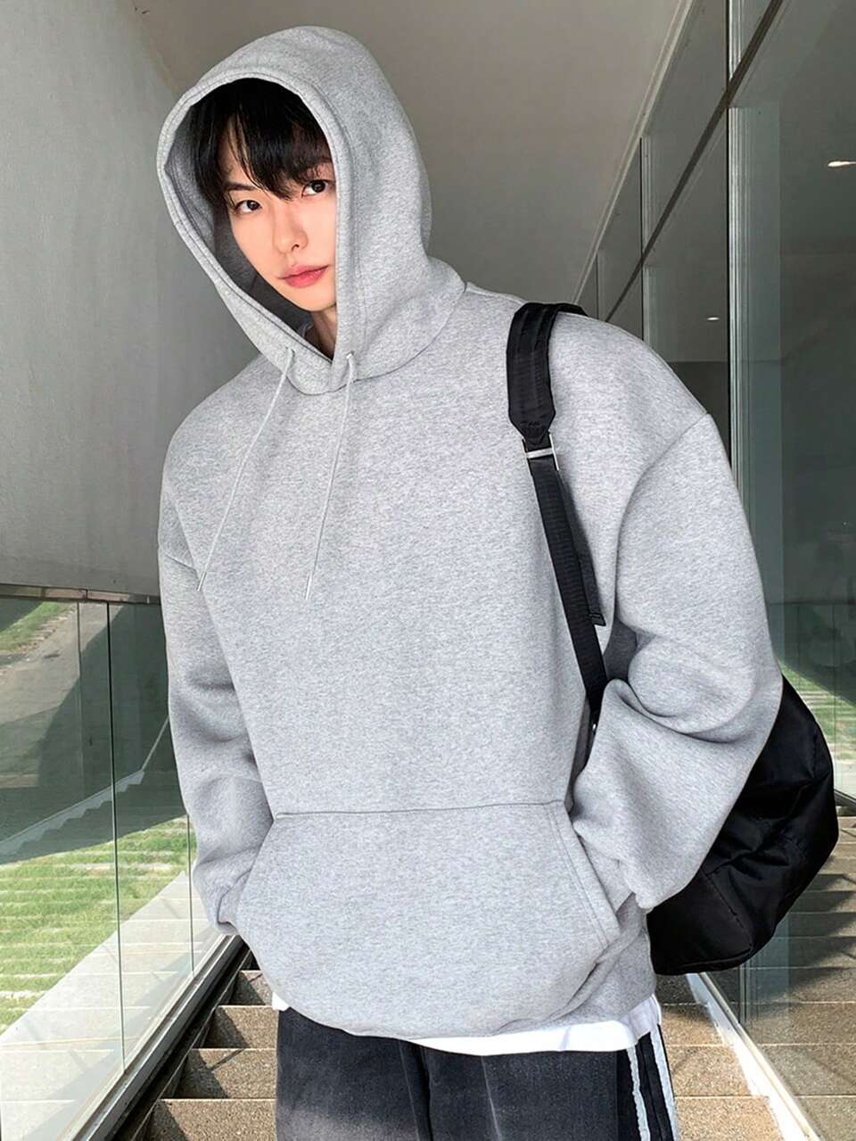 Men's Plain Drawstring Hooded Drop Shoulder Sweatshirt, Fall Hoodies