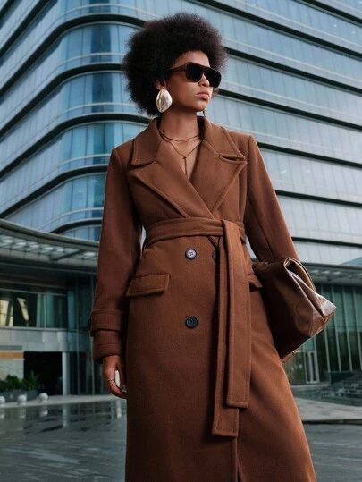 Lumivelle 女式基本款深棕色缺口领垫肩直下摆开衩大衣，适合通勤、户外和商务