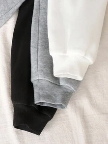 SHEIN 3 件套 Tween 女童休闲保暖内衬超大蝴蝶印花套头连帽衫，黑色、白色、浅花灰色秋冬女装 - 彩色 - 查看 4