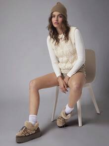 Solezae Women's Casual, Comfortable Furry Platform Winter Boots - Beige - View 3